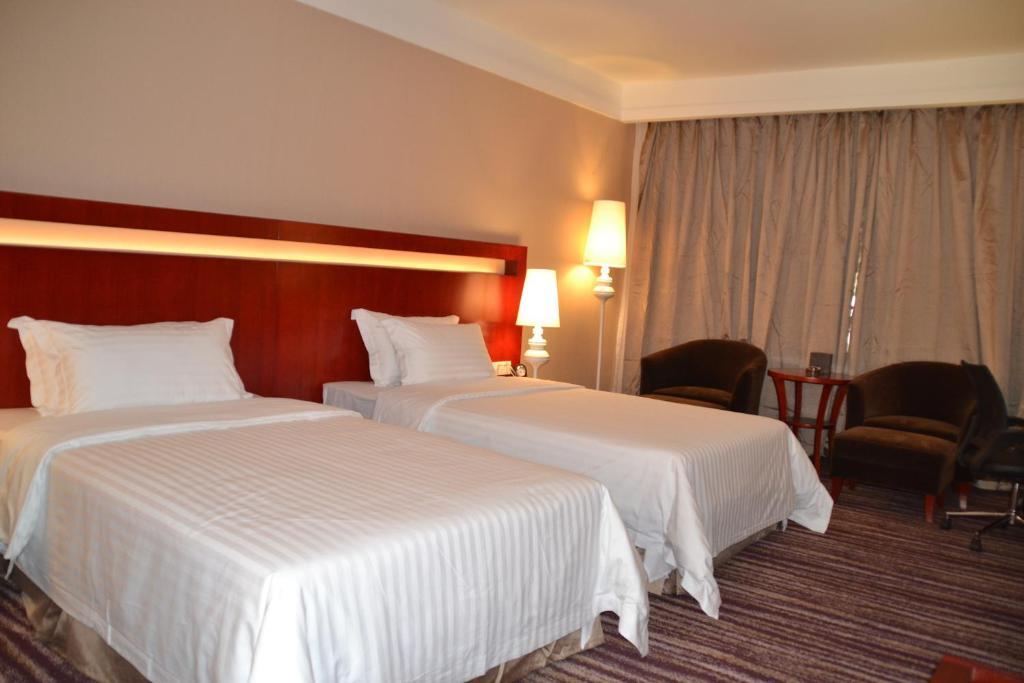 Elite Garden Hotel Yangshuo Ruang foto